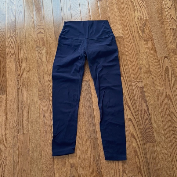 “SOLD” EUC, Born primitive leggings, size 6. - Picture 5 of 5